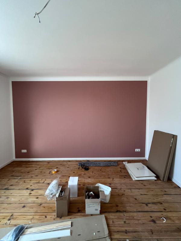 Rooms: paint and restored pine floors detail